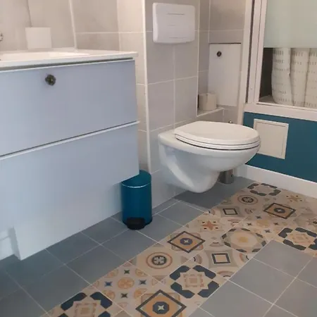 T1 Hyper Centre Avec Balcon דירה *