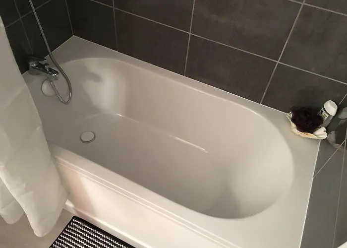 T1 Hyper Centre Avec Balcon شقة *