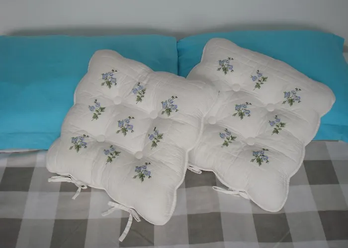 T1 Hyper Centre Avec Balcon * Bordeaux